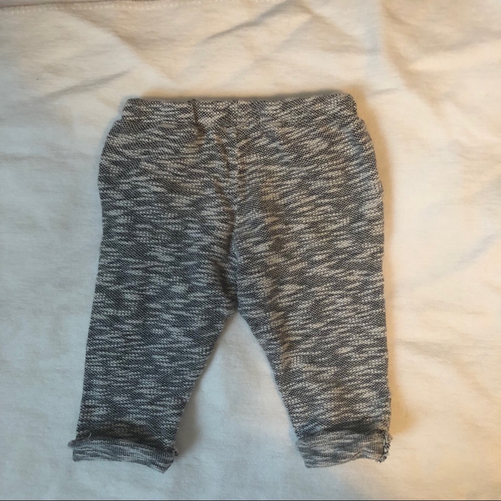 H&M patch knee pants - Picture 2 of 3